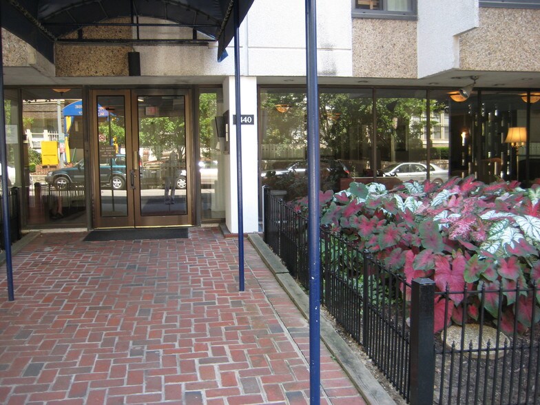 More Photos Of 1440 N St NW, Washington Apartments For Lease
