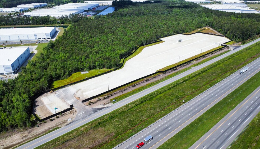 More Photos Of 1430 Business Park Rd, Summerville Warehouse For Lease