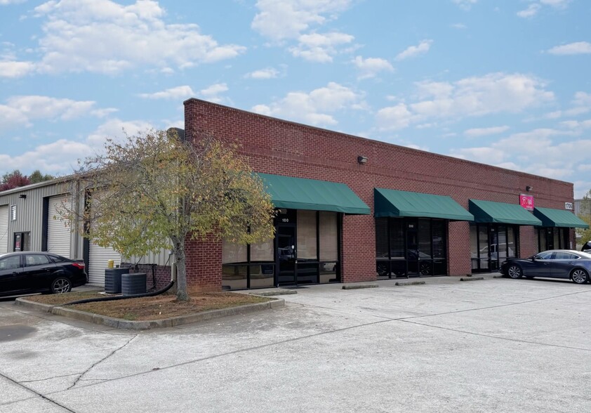 Primary Photo Of 1706 Martin Luther King Jr Blvd, Gainesville Warehouse For Lease