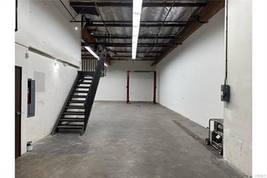 More Photos Of 8010 Wheatland Ave, Sun Valley Manufacturing For Sale