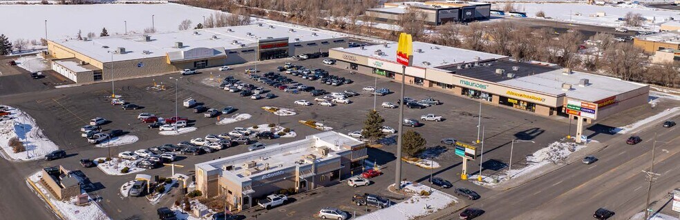 More Photos Of 125 Valley River Dr, Rexburg General Retail For Lease