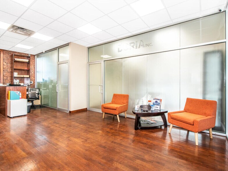 More Photos Of 205-02 Jamaica Ave, Hollis Auto Repair For Sale