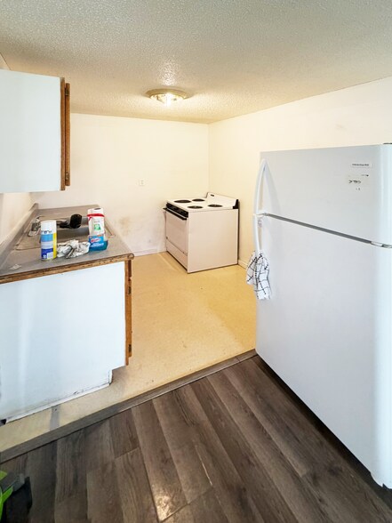 More Photos Of 112 W Clinton St, Augusta Multifamily For Sale