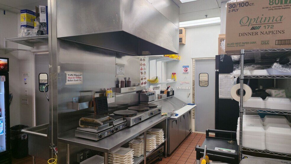 More Photos Of 1453-1459 N Dysart Rd, Avondale Unknown For Lease