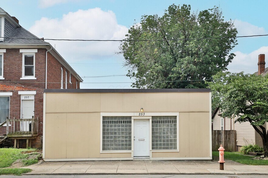 Primary Photo Of 253 Chittenden Ave, Columbus Loft Creative Space For Sale