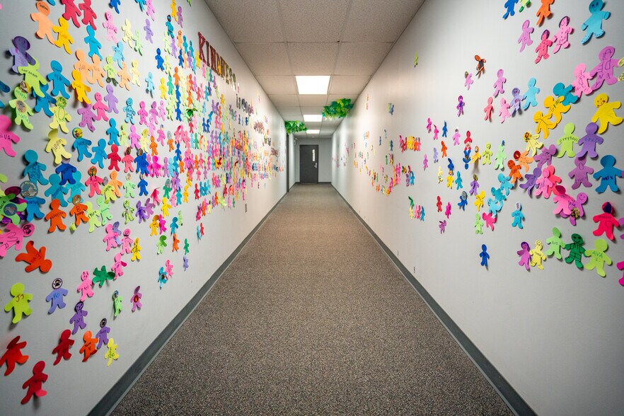 More Photos Of 1000 Church Hill Rd, Pittsburgh Office For Lease