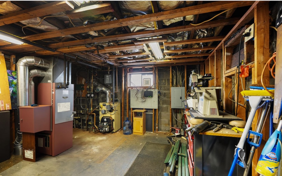 More Photos Of 26 Little St, Matawan Flex For Sale