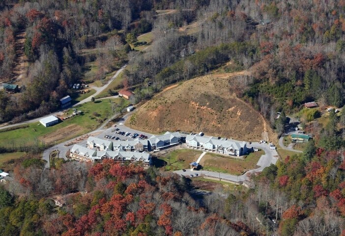More Photos Of 849 Glades Rd, Gatlinburg Specialty For Sale