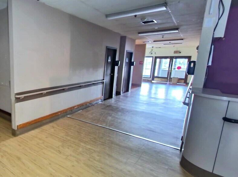 More Photos Of 1500 Avenue G, Ely Specialty For Sale