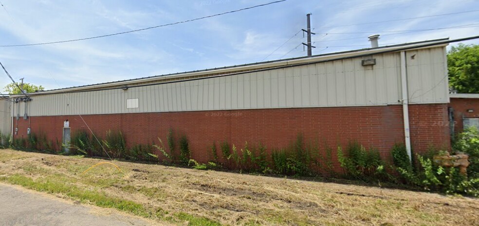 Primary Photo Of 820 E 70th St, Cleveland Industrial For Sale