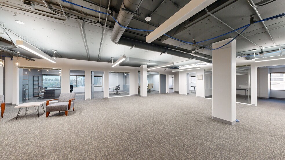 More Photos Of 5757 W Century Blvd, Los Angeles Unknown For Lease