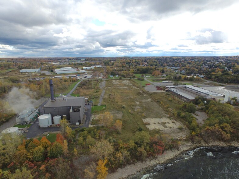 More Photos Of 91 Michell St, Oswego Warehouse For Sale