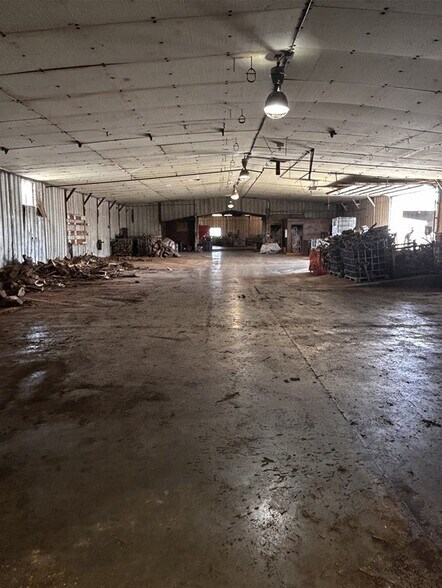 More Photos Of 212 Blees Industrial Dr, Macon Industrial For Sale