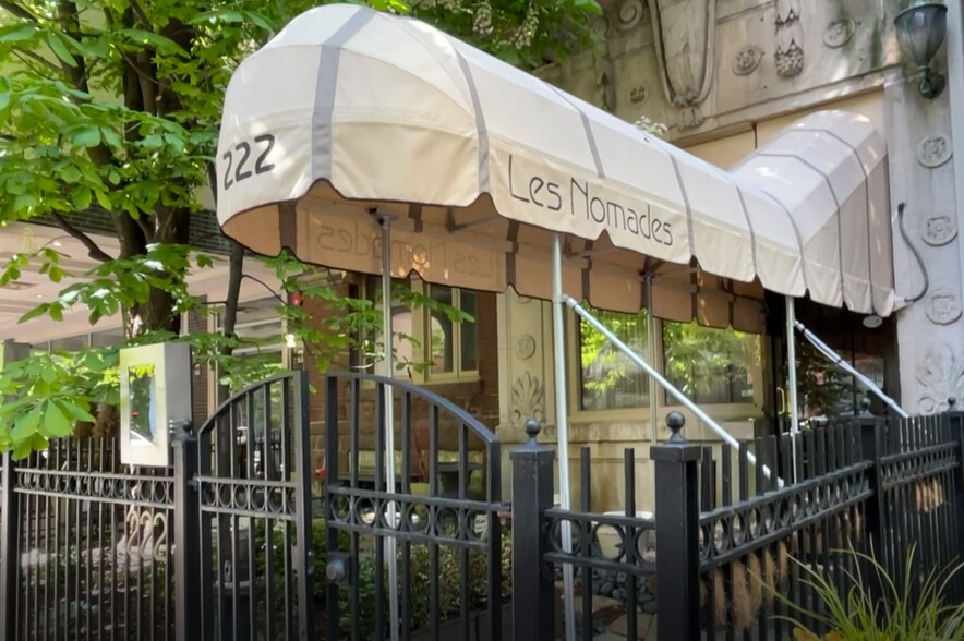 Primary Photo Of 222 E Ontario St, Chicago Restaurant For Sale