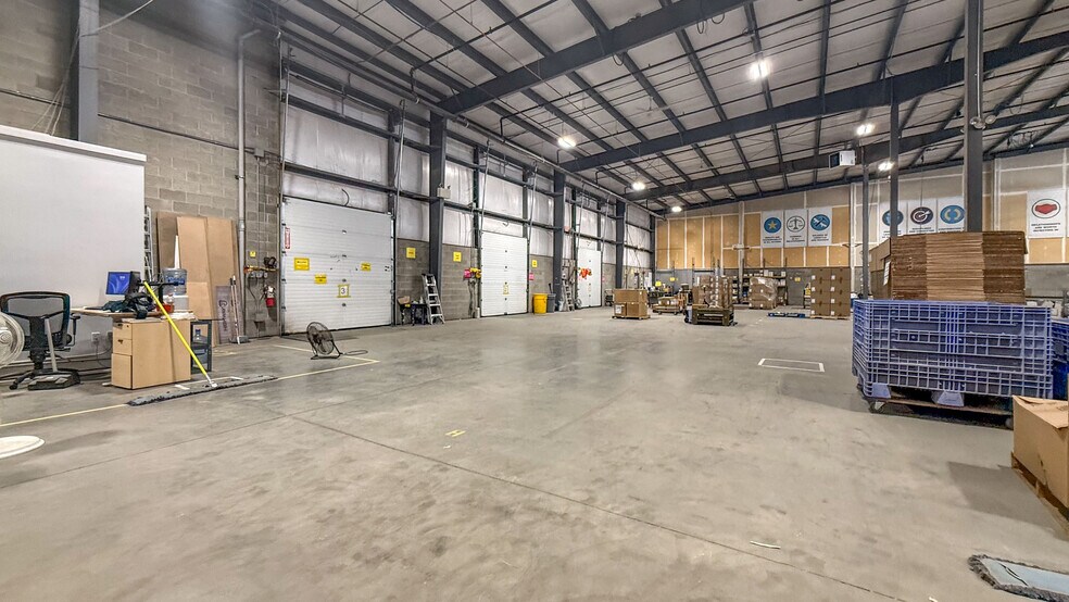 More Photos Of 8175 Dallas Dr, Kamloops Warehouse For Lease