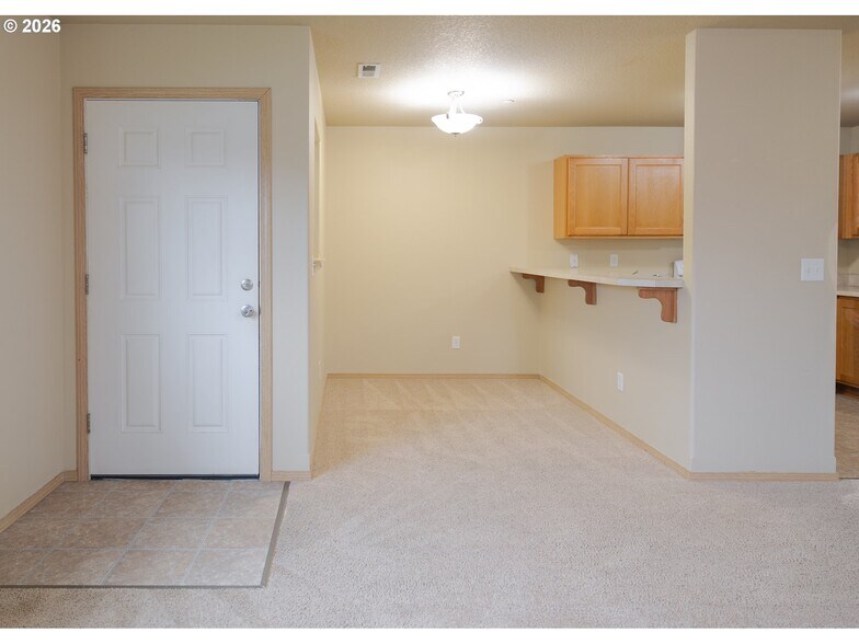 More Photos Of 2047 SE Huckleberry Ave, Warrenton Apartments For Sale