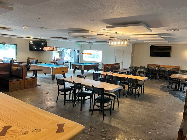 More Photos Of 20189 S Springwater Rd, Estacada Restaurant For Sale