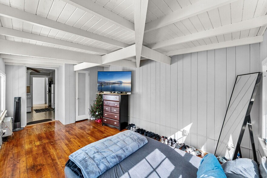 More Photos Of 2716 Riverview Dr, Melbourne Apartments For Sale