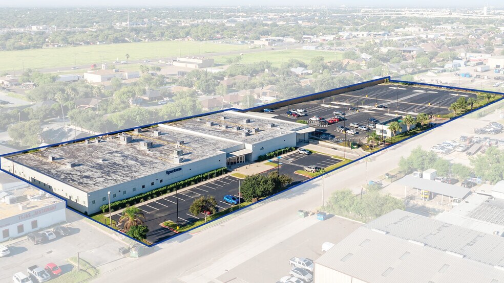 More Photos Of 1300 Macco Dr, Pharr Office For Sale