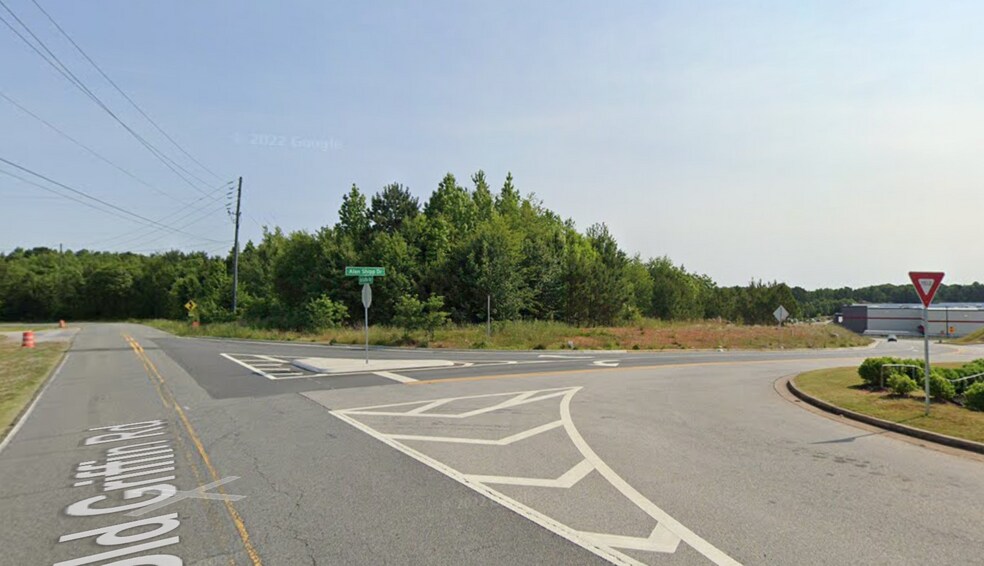 More Photos Of Charles Hardy Pkwy, Dallas Land For Sale