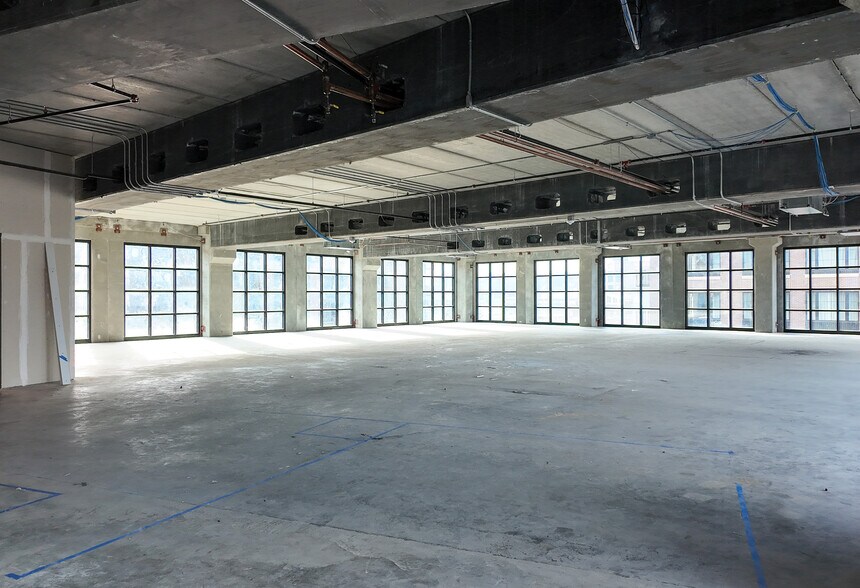 More Photos Of 150 E 4th Pl, Sioux Falls Office For Lease