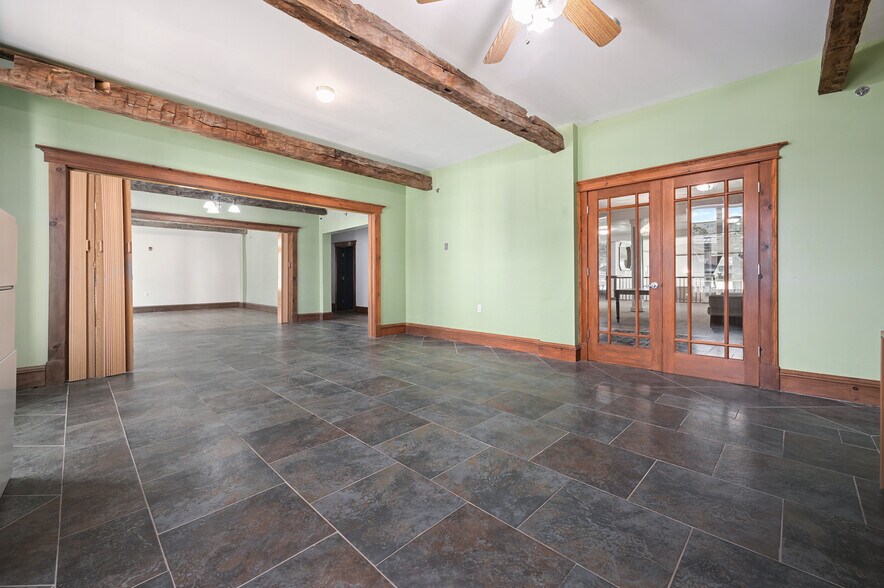 More Photos Of 56 Main St, Stamford Hotel For Sale