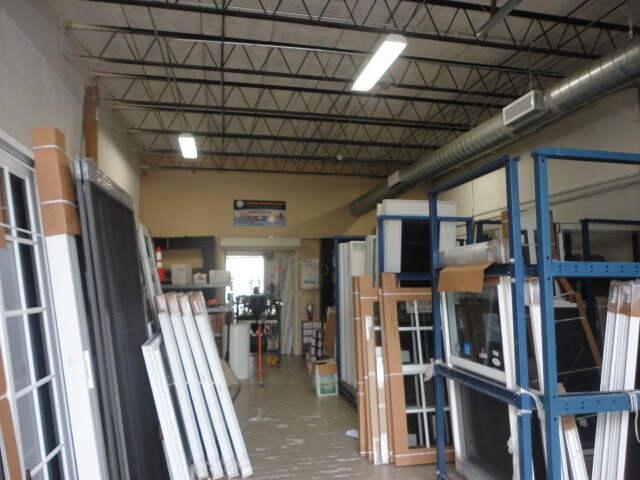 More Photos Of 319 SW 13th Ave, Pompano Beach Light Distribution For Lease