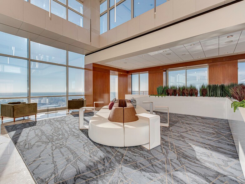 More Photos Of 301 S College St, Charlotte Office For Lease