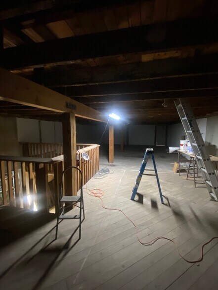 More Photos Of 1526 S Centre St, San Pedro Warehouse For Sale