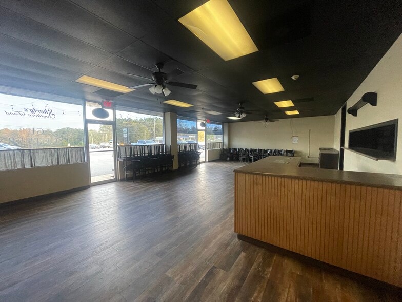 More Photos Of 5175 GA Highway 219, Fortson Restaurant For Lease