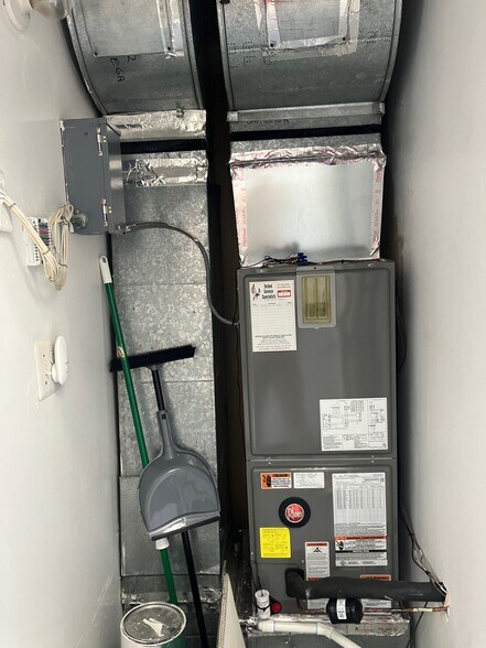More Photos Of 7329-7351 Hanover Pky, Greenbelt Office For Lease