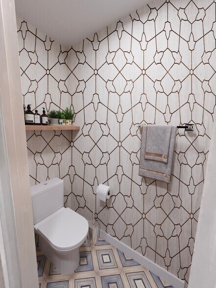 More Photos Of 240 E 26th St, New York Storefront Retail Residential For Lease