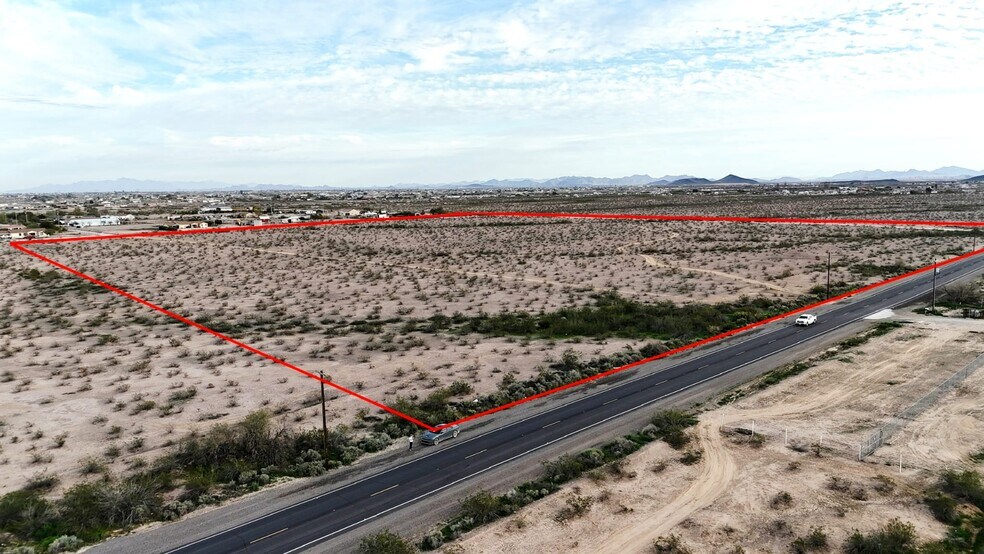More Photos Of Wintersburg rd rd @ Wintersburg rd & Van Buren st, Tonopah Land For Sale