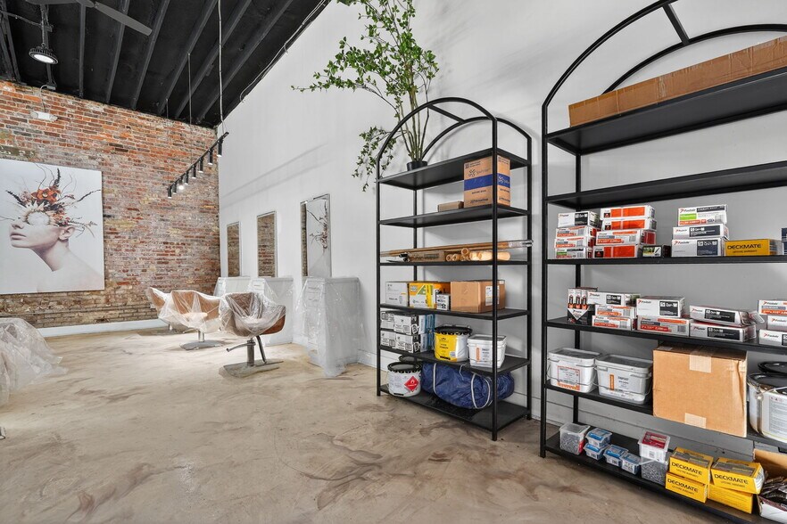 More Photos Of 1628 E Bates St, Indianapolis Warehouse For Sale