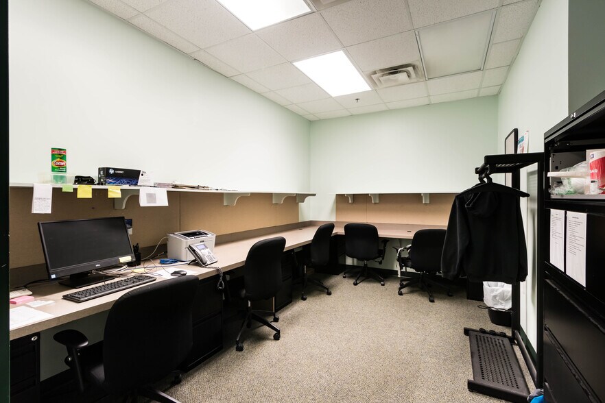 More Photos Of 3455 Ga-81, Loganville Medical For Sale