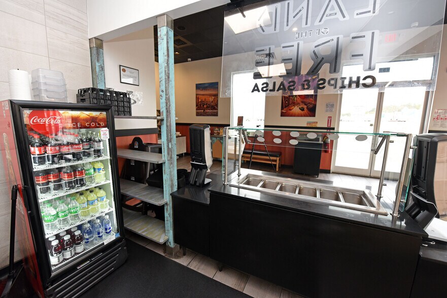 More Photos Of 212 Highland Pky, Ellijay Fast Food For Lease