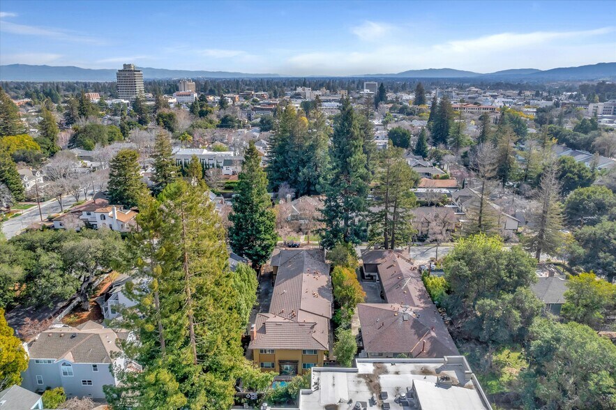More Photos Of 331 Poe St, Palo Alto Apartments For Sale
