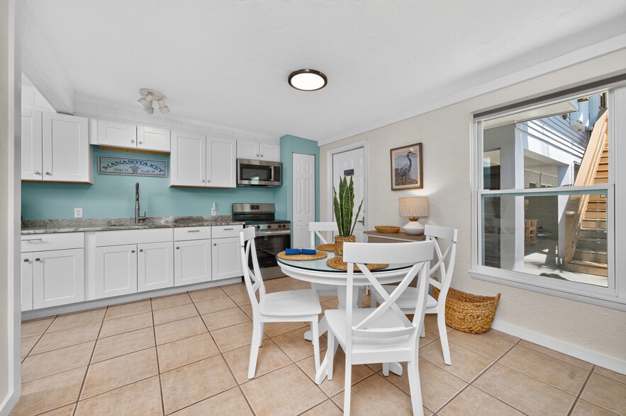 More Photos Of 1130 Gulf Blvd, Englewood Apartments For Sale