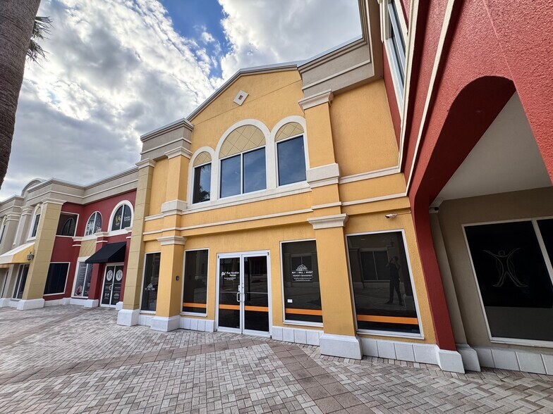 More Photos Of 2151 Consulate Dr, Orlando Loft Creative Space For Lease