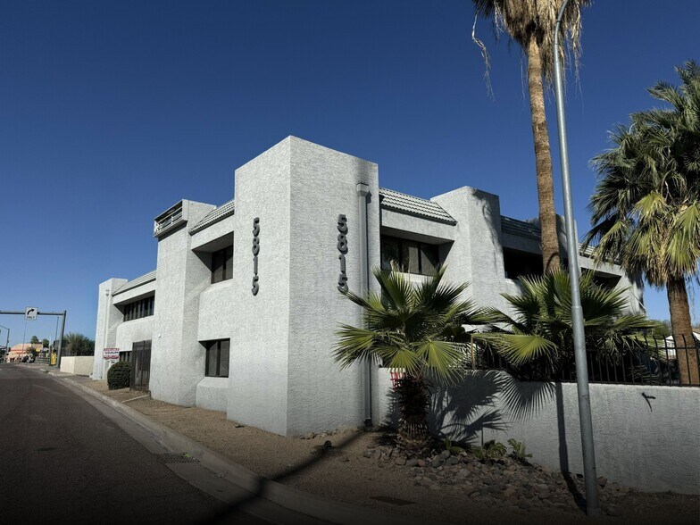 Primary Photo Of 5815 N Black Canyon Hwy, Phoenix Medical For Lease