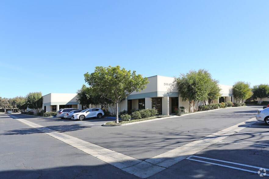 More Photos Of 2064 Eastman Ave, Ventura Warehouse For Lease