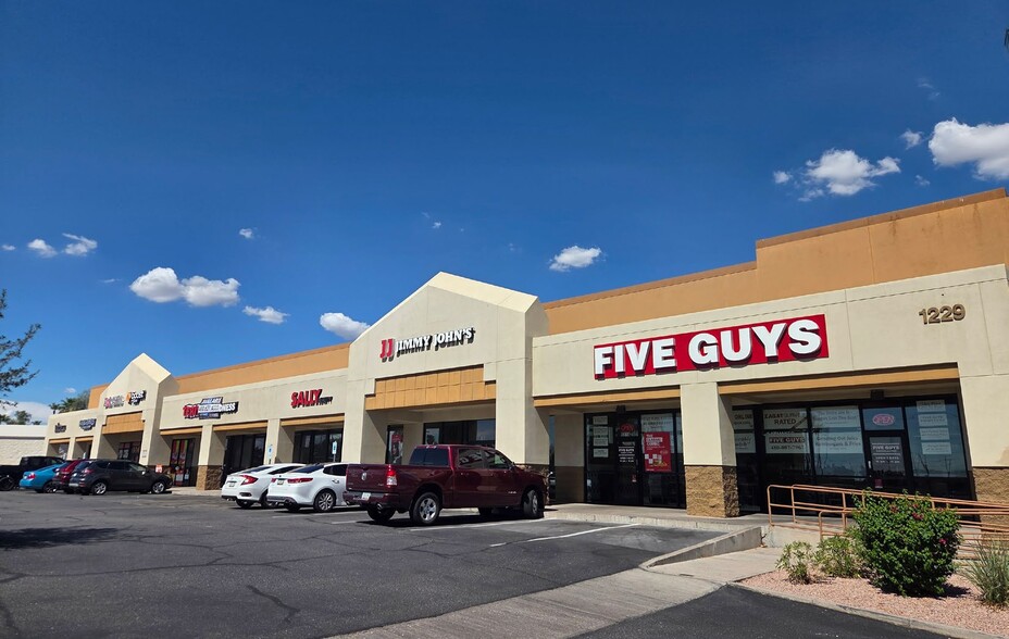 More Photos Of 1229 S Power Rd, Mesa General Retail For Lease