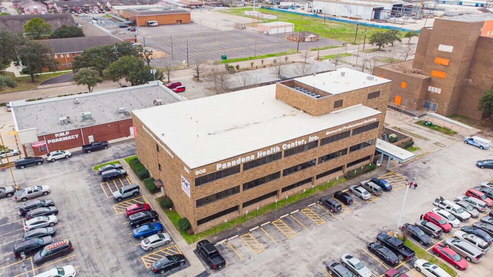 More Photos Of 908 E Southmore Blvd, Pasadena Medical For Lease
