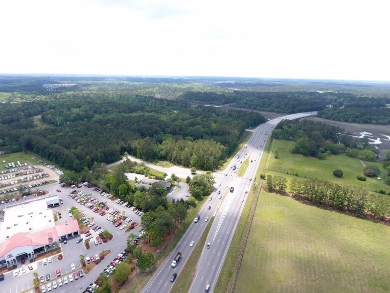 More Photos Of 5 Hampton Pky, Bluffton Land For Sale