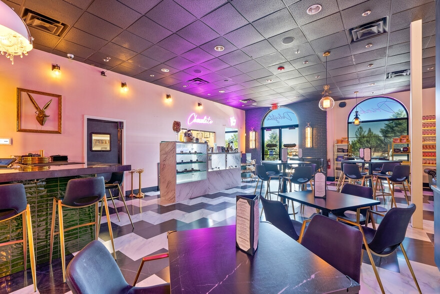 More Photos Of 550 W Plumb Ln, Reno General Retail For Lease