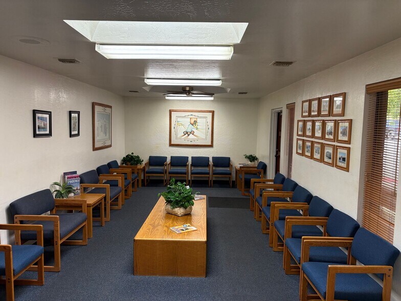 More Photos Of 3334 E Indian School Rd, Phoenix Medical For Sale