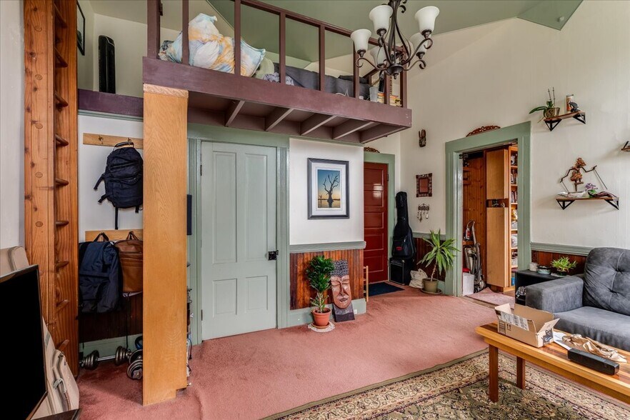 More Photos Of 687 Islay St, San Luis Obispo Apartments For Sale