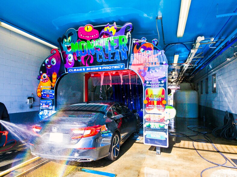 More Photos Of 530 E Holt Ave, Pomona Carwash For Sale