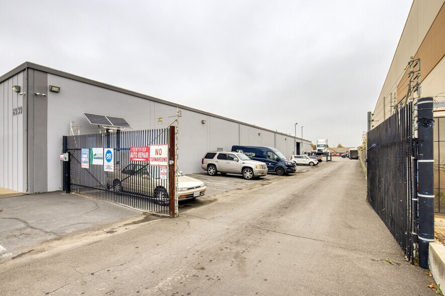 More Photos Of 6939 Power Inn Rd, Sacramento Warehouse For Sale