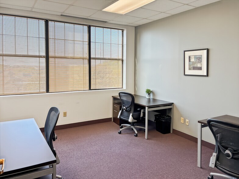 More Photos Of 1452 Hughes Rd, Grapevine Coworking Space